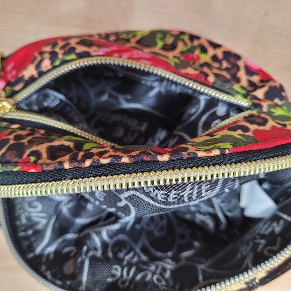 Betsey Johnson Round Floral & Animal Print Crossbody Bag Black, Red, Gold EUC - Picture 6 of 11